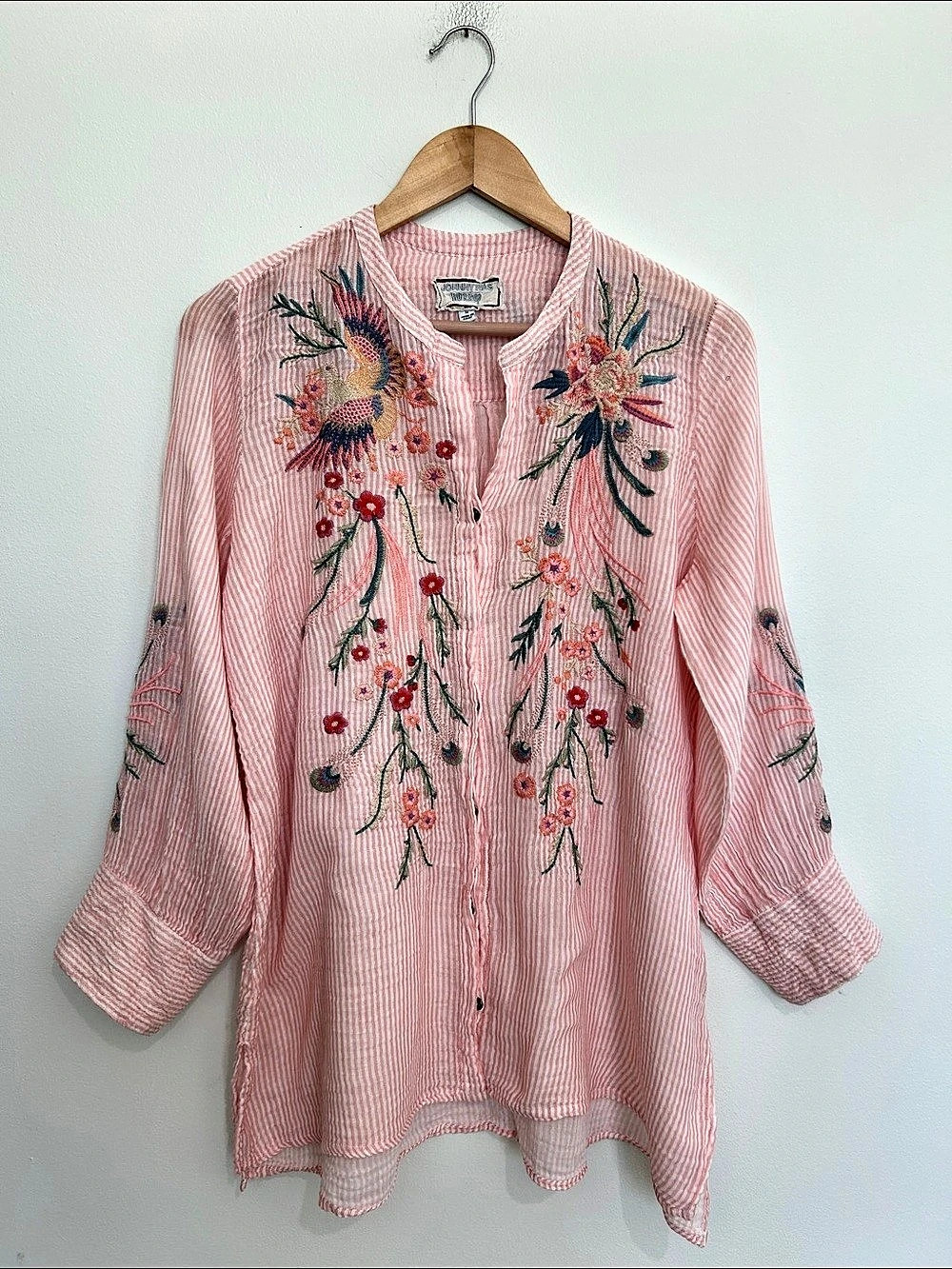Johnny Was Embroidered Striped Tunic in Pink & White Size Medium